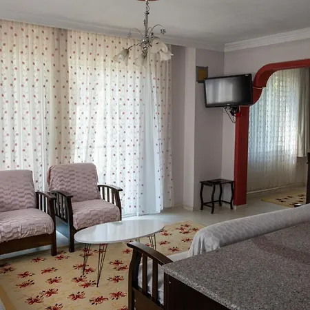 Cozy House Surrounded By Nature In Apartamento Marmaris